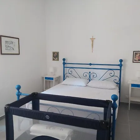 Casa Isabella Vicino Mare Con Giardino Appartement